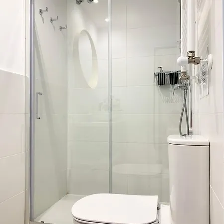 Holidays - Apto C Nuevo Centrico Con Garaje Gratis Apartment *