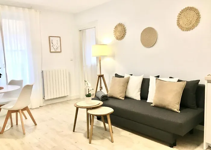 Holidays - Apto C Nuevo Centrico Con Garaje Gratis *