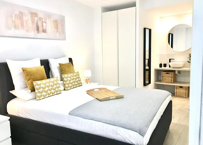 Apartment Holidays - Apto C Nuevo Centrico Con Garaje Gratis