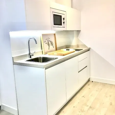 Holidays - Apto C Nuevo Céntrico Con Garaje Gratis