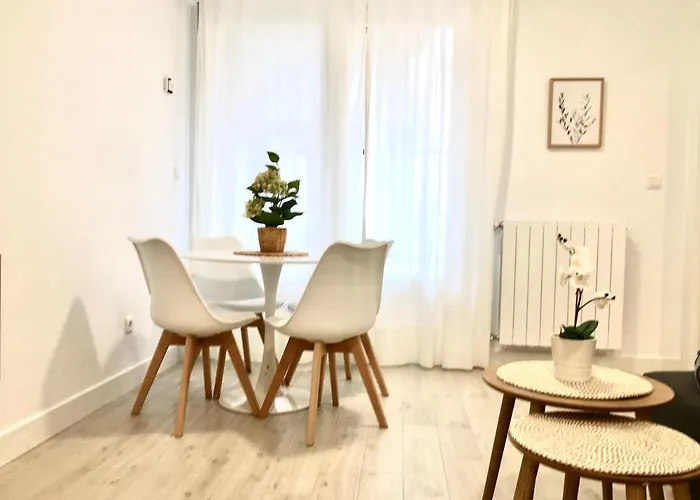 Holidays - Apto C Nuevo Centrico Con Garaje Gratis *